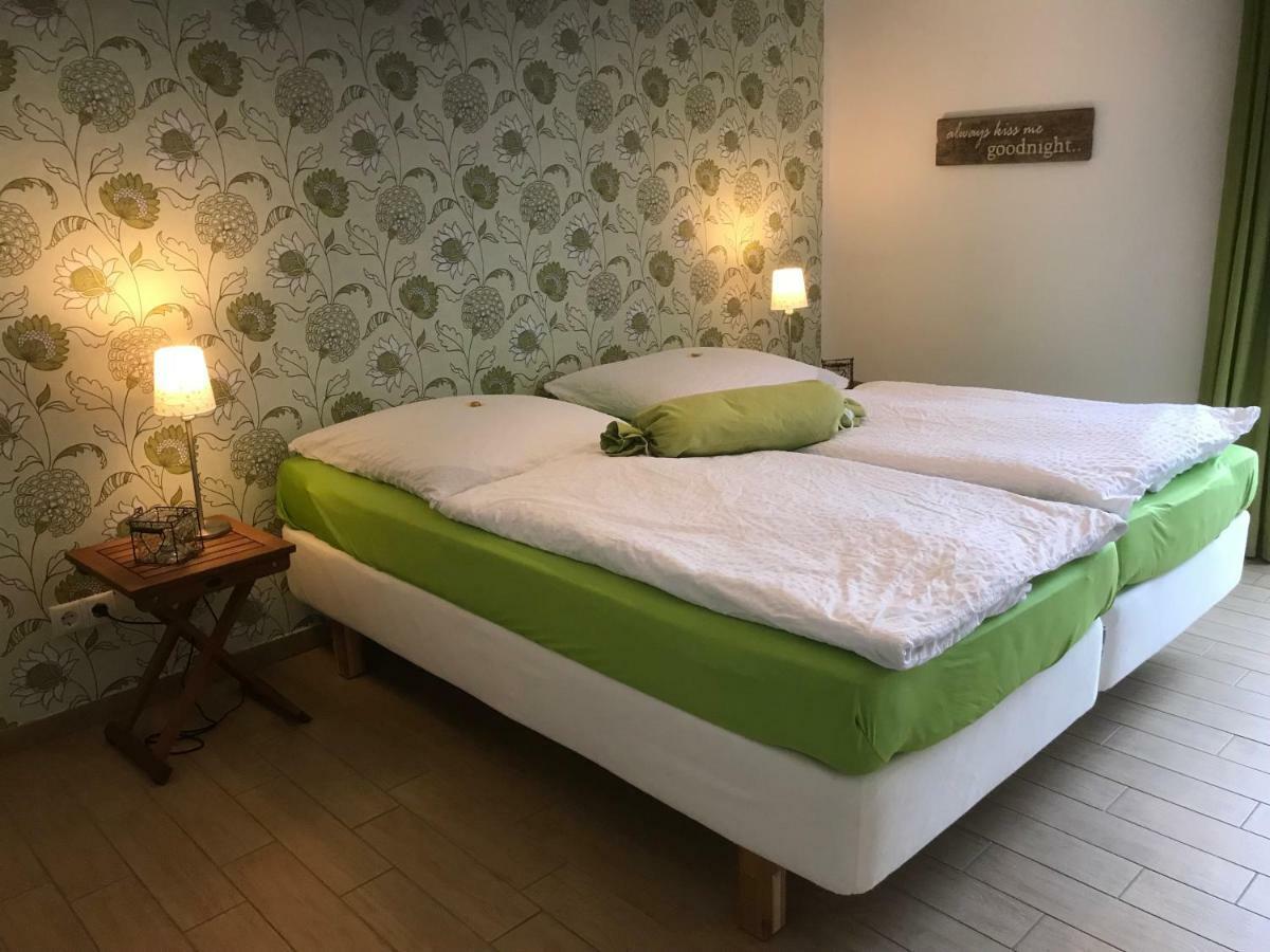 Seaside Apartments - Dreamy Green Eckernförde エクステリア 写真